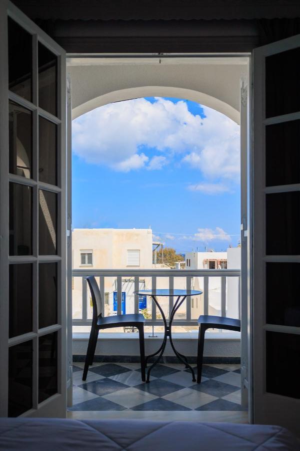 Aerno & Azul ηοme - Ahilli Slow Living Apartment Kamari (Santorini)